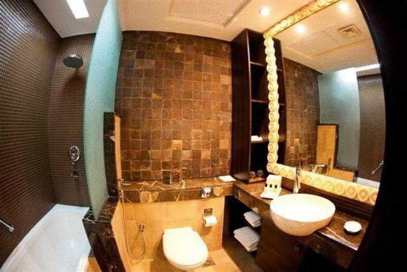 Park Apartments Dubai,An Edge By Rotana Hotel 외부 사진